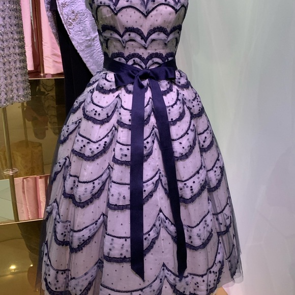 Meet your Posher, Susan - Picture 4 of 5